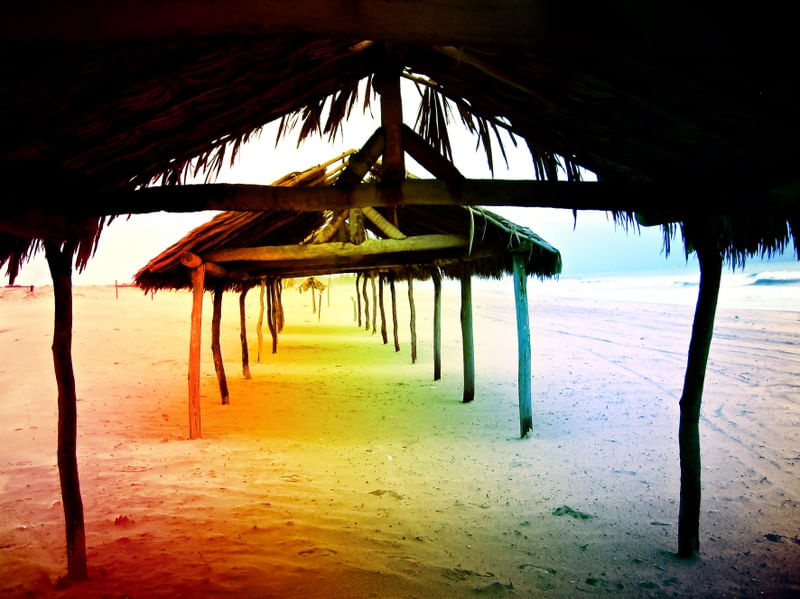 COLORFUL CABANA