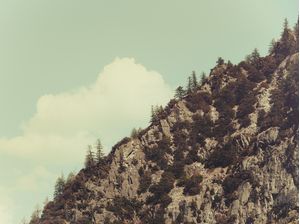 UPTHEMOUNTAINS