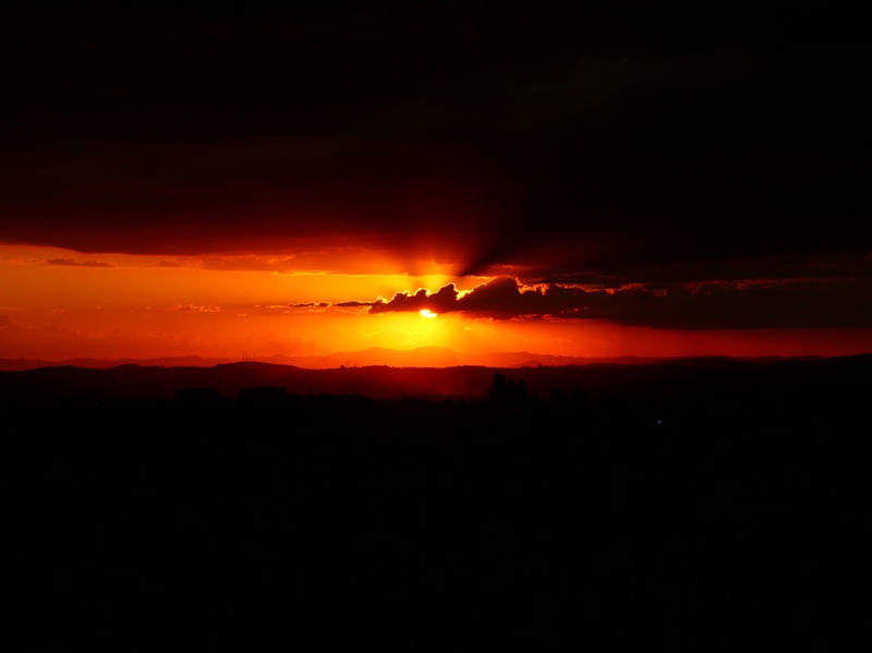 PÔR DO SOL DE BH