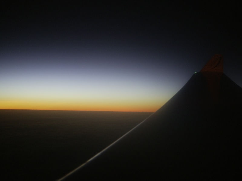 VÔO NO NASCER DO SOL