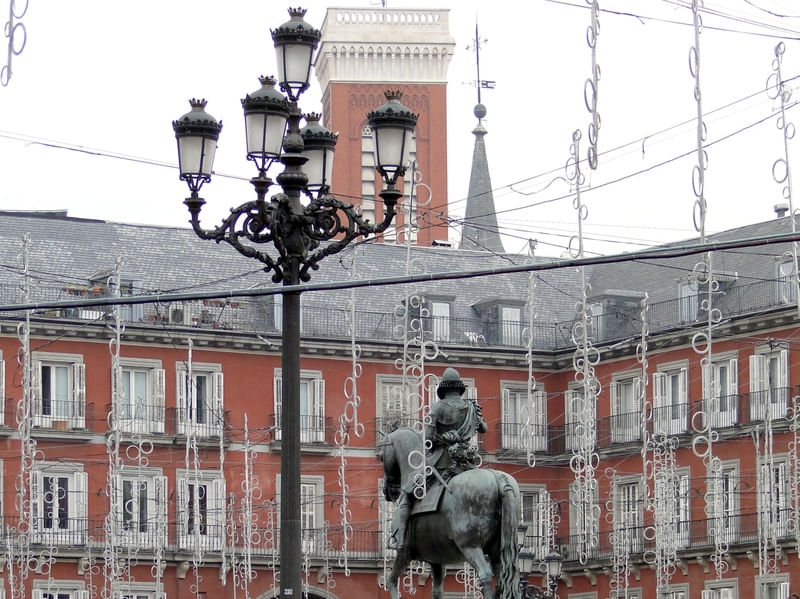 PRAÇA DE LUZ