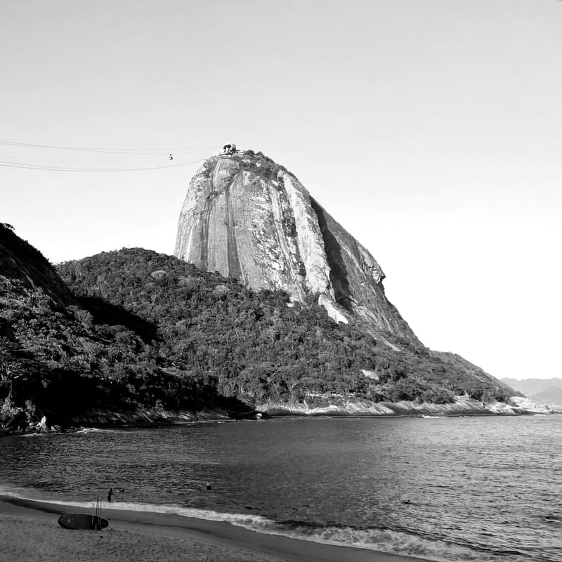 RJ EM QUADRADO