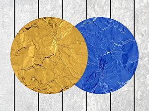 GOLDEN AND BLUE CIRCLES