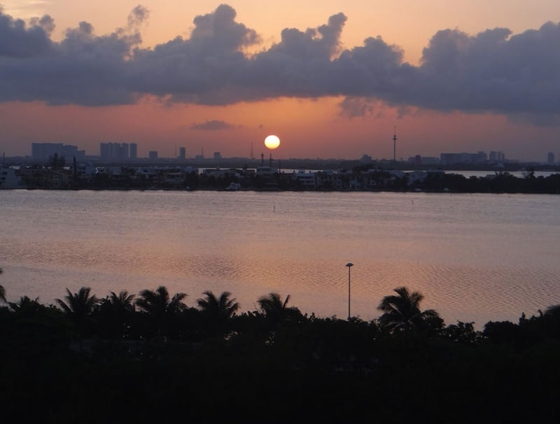 POR DO SOL LE BLANC