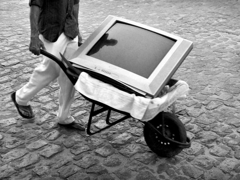 A TV TE VÊ