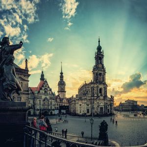 DRESDEN DL