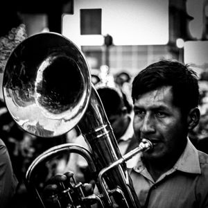 MUSIC MAN
