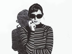 GAROTA RETRÔ