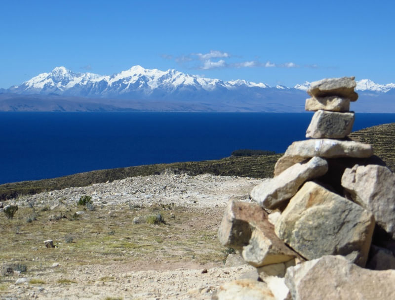 EQUILIBRIO DE PEDRAS