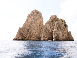 A VISTA DO MAR, CAPRI