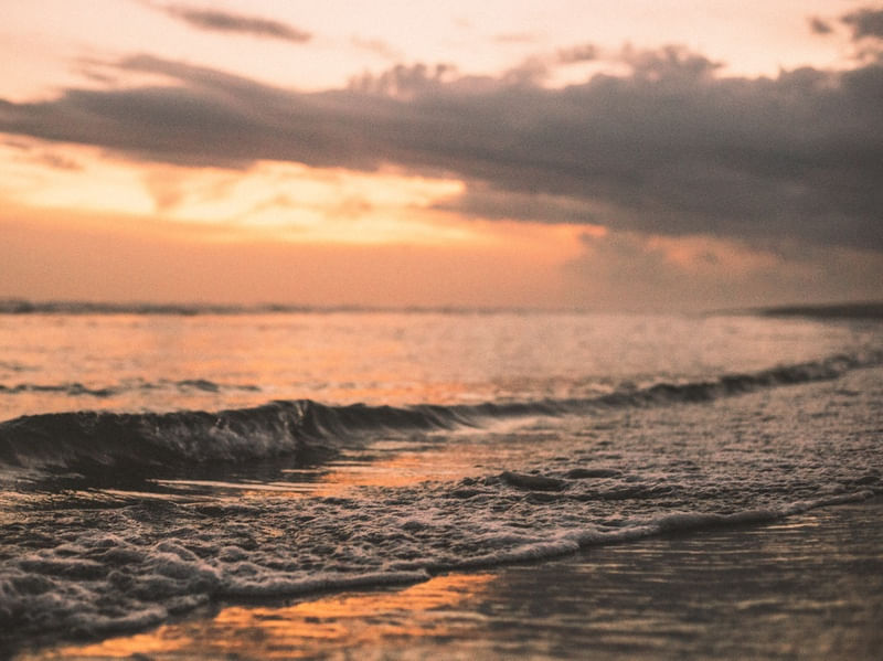 ONDAS NO POR DO SOL