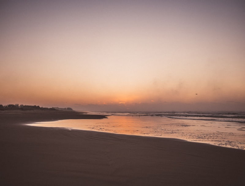 PRIMEIRA LUZ DO AMANHECER