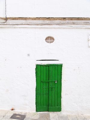 JANELA. OSTUNI, PUGLIA