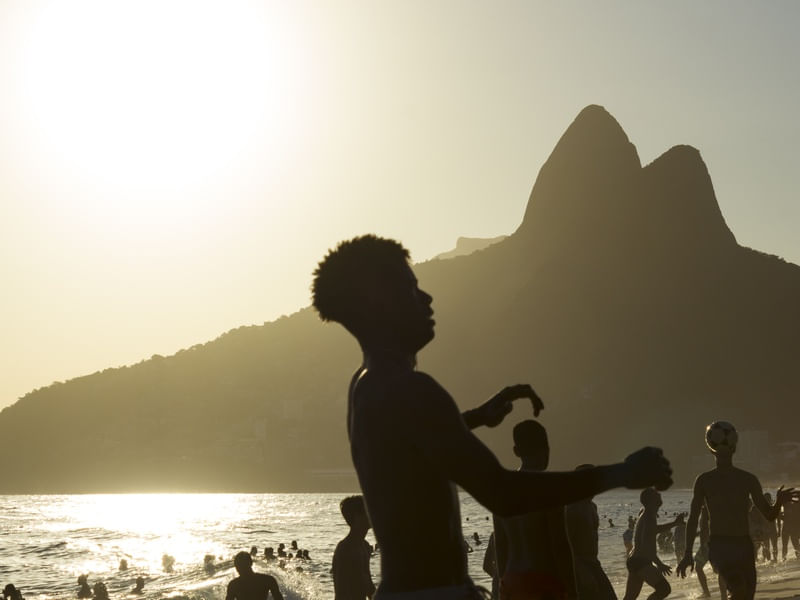 ESPAÇO DEMOCRÁTICO
