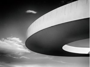CURVAS DO MUSEU
