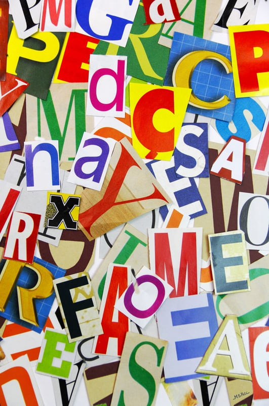 LETRAS RECORTADAS