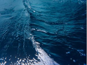 AZUL AO MAR
