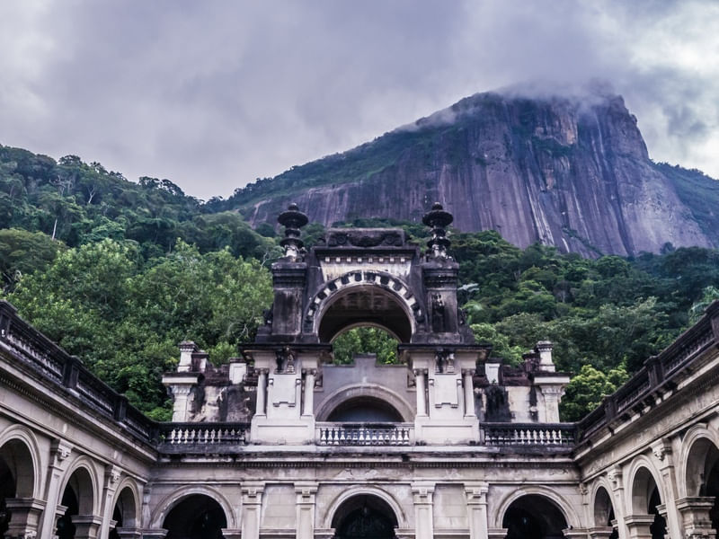 PÉ DO CORCOVADO