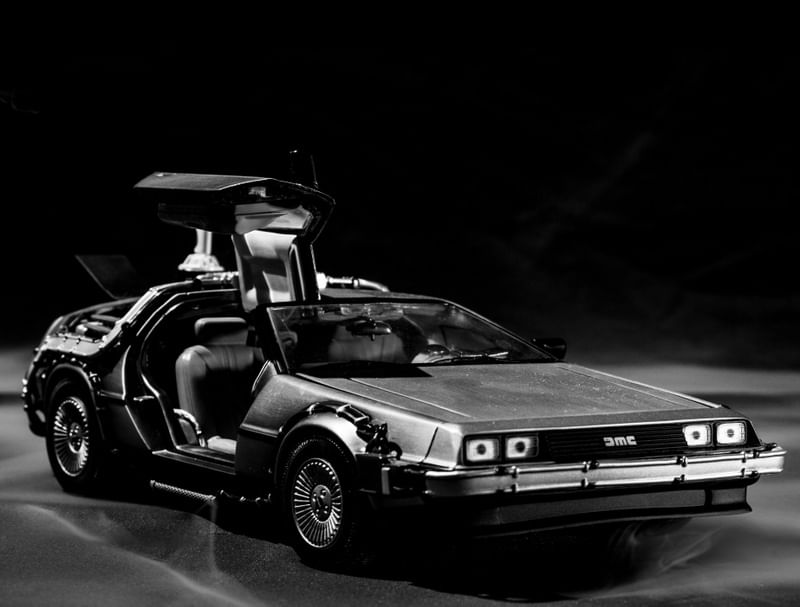 DELOREAN TIME MACHINE P&B