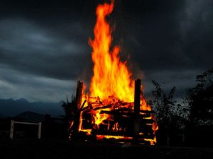 FOGUEIRA FIRE