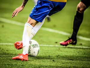 FUTEBOL O DRIBLE
