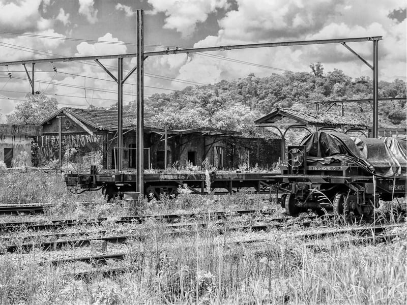 ESTAÇÃO CAMPO GRANDE #7 B%W