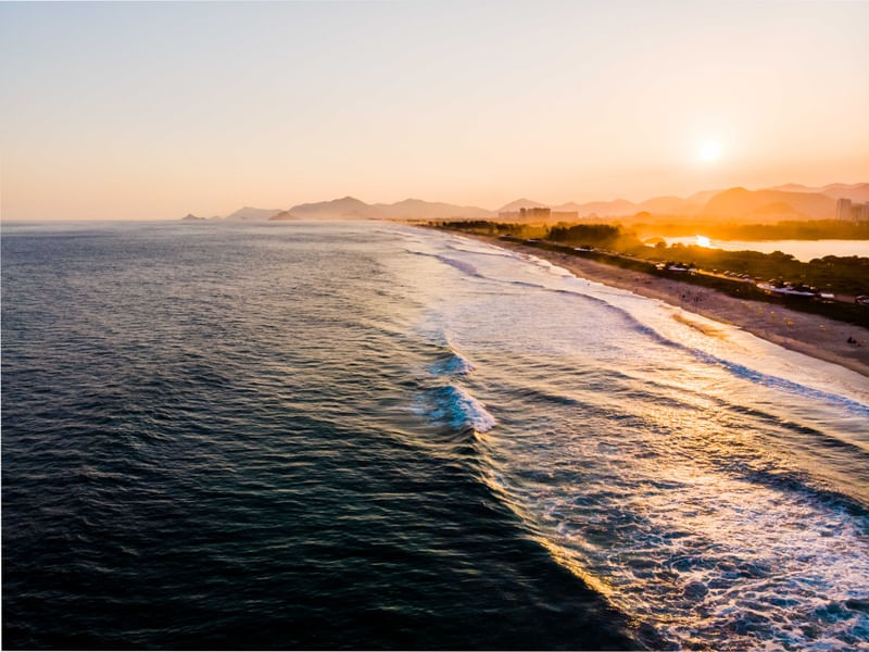 ENTARDECER NO RECREIO