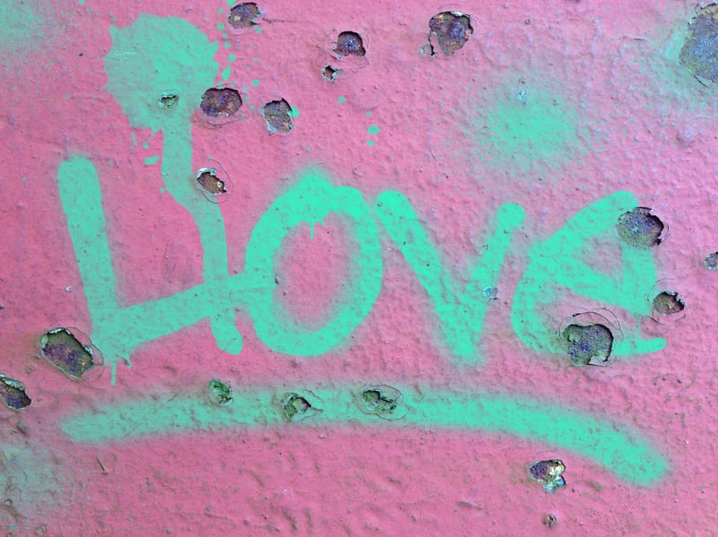 TAG LOVE