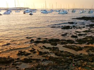 BARCOS NA PRAIA