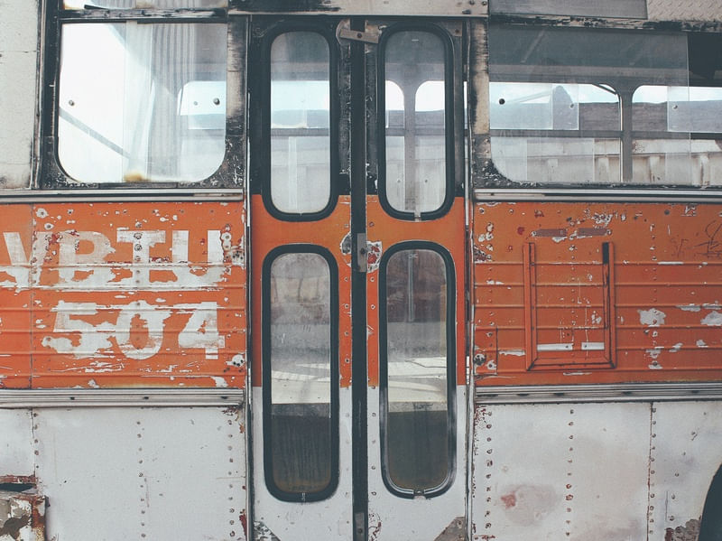 SIDE OF THE BUS MINIMAL VINTAGE
