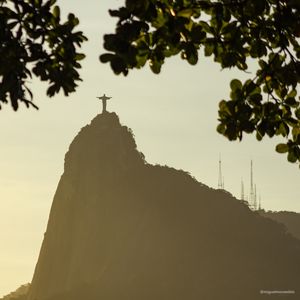EMOLDURANDO O CRISTO