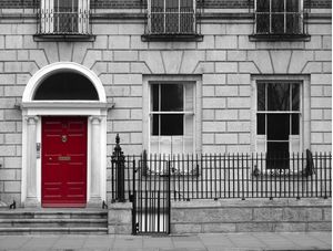 DUBLIN RED DOOR