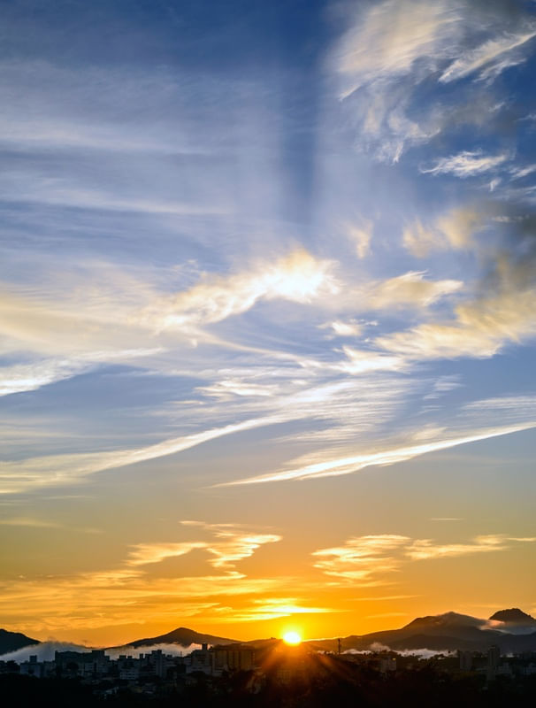 AMANHECER VERTICAL