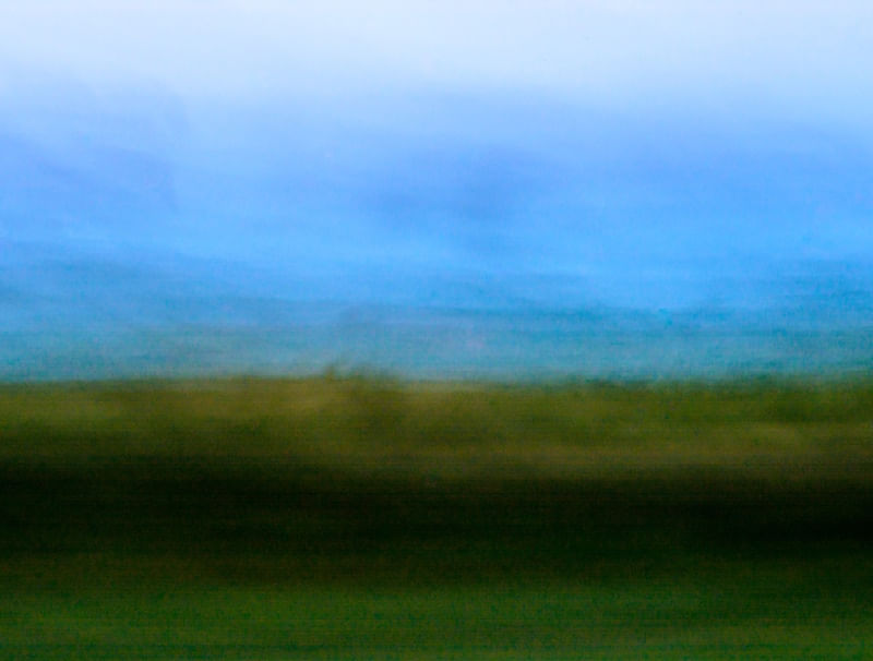 PAISAGEM MÓVEL VERDE E AZUL CLARO