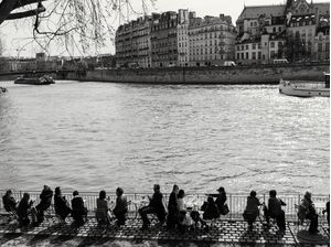CAFÉ EM PARIS POR GRACIELLE GALVÃO