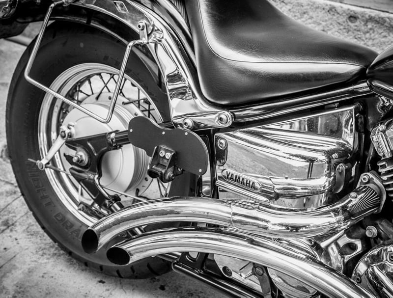 DETALHE DE MOTO
