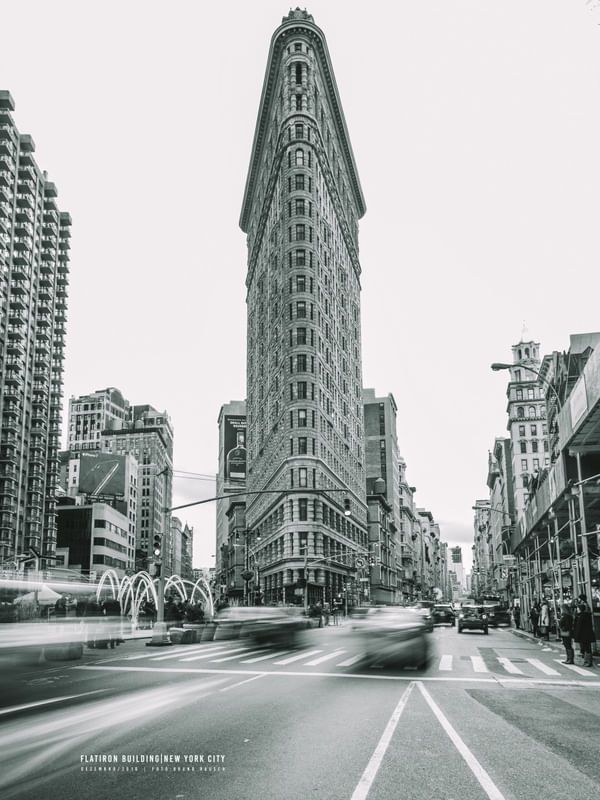 FLATIRON BUILDING - NEW YORK CITY