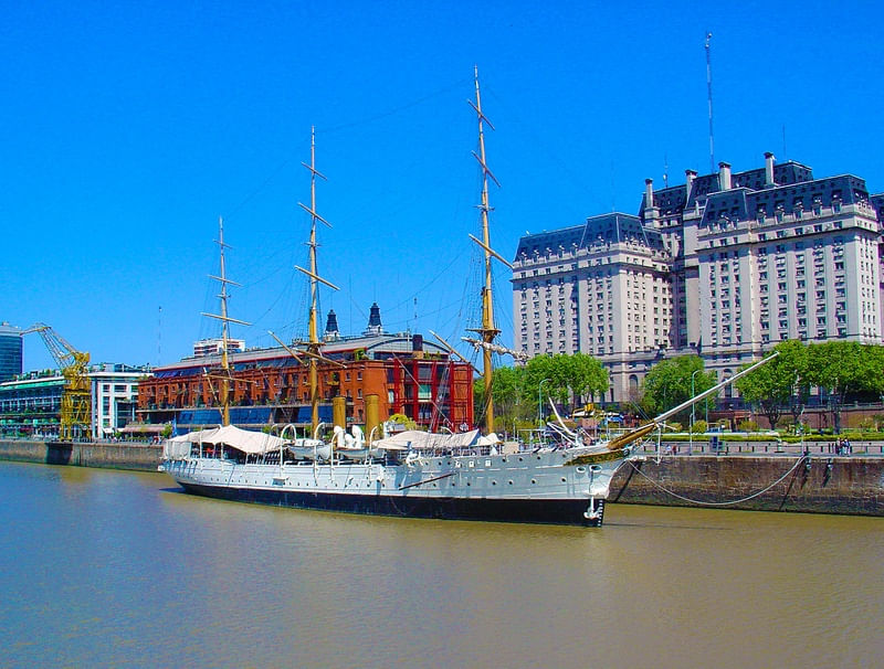 PUERTO MADERO