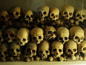 CAVEIRAS SAGRADAS