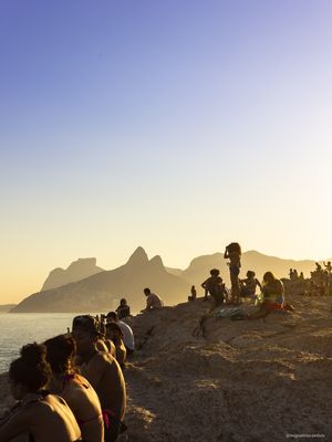 CORES DO ARPOADOR