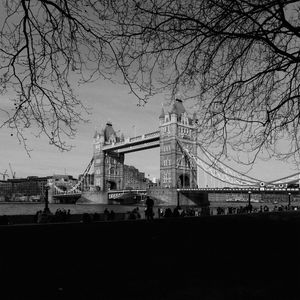 TOWER BRIDGE BW