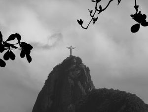 CRISTO REDENTOR PRETO E BRANCO