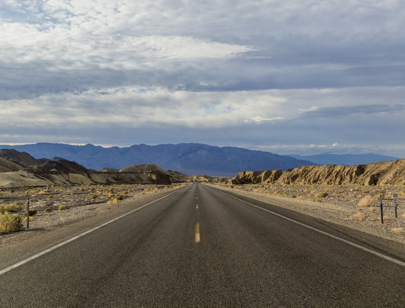 ROAD TRIP (DEATH VALLEY, CALIFORNIA)