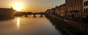PÔR DO SOL EM FLORENÇA - TOSCANA