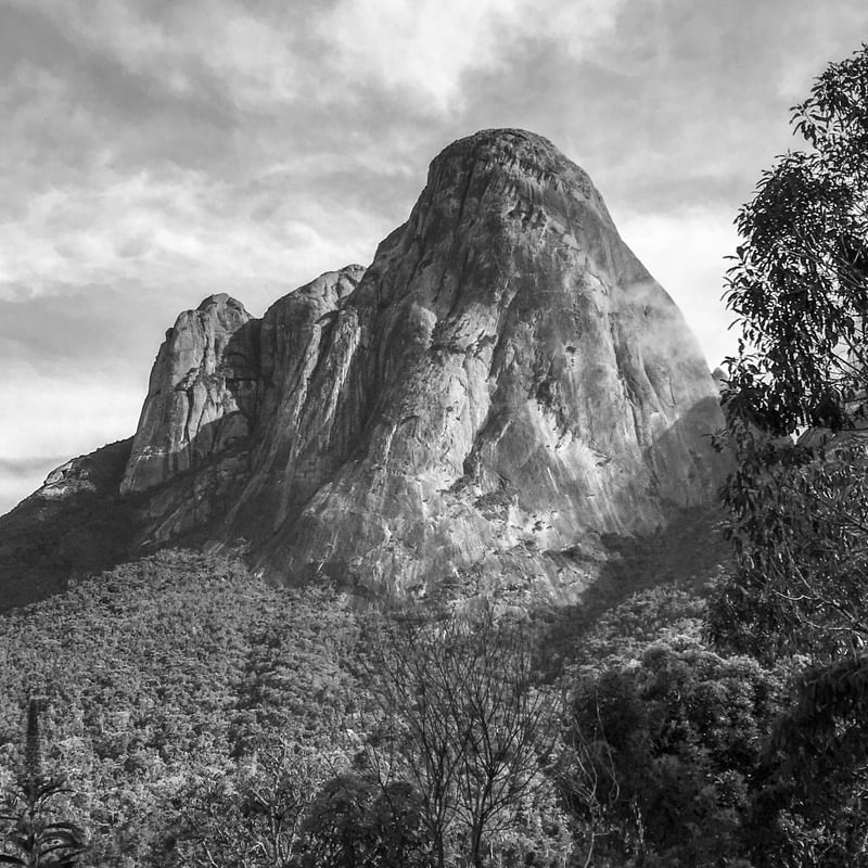 TRES PICOS