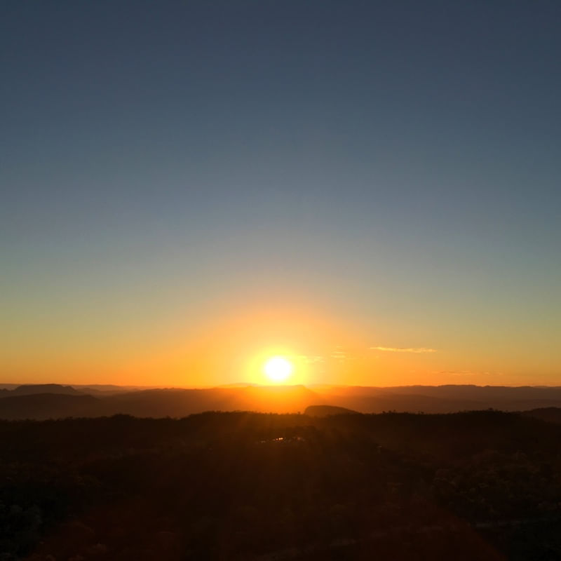 POR DO SOL CHAPADA