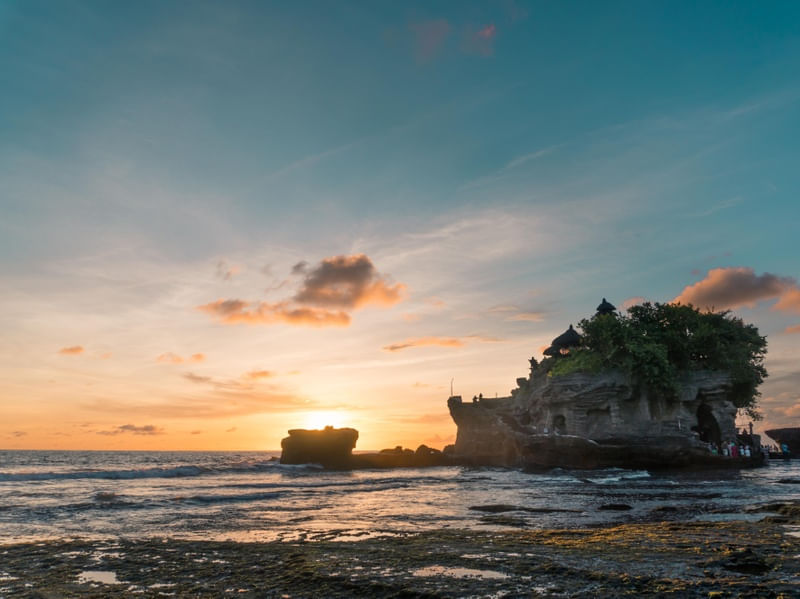 TANAH LOT