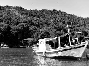 BARCO ANCORADO PB