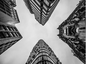 4 PRÉDIOS