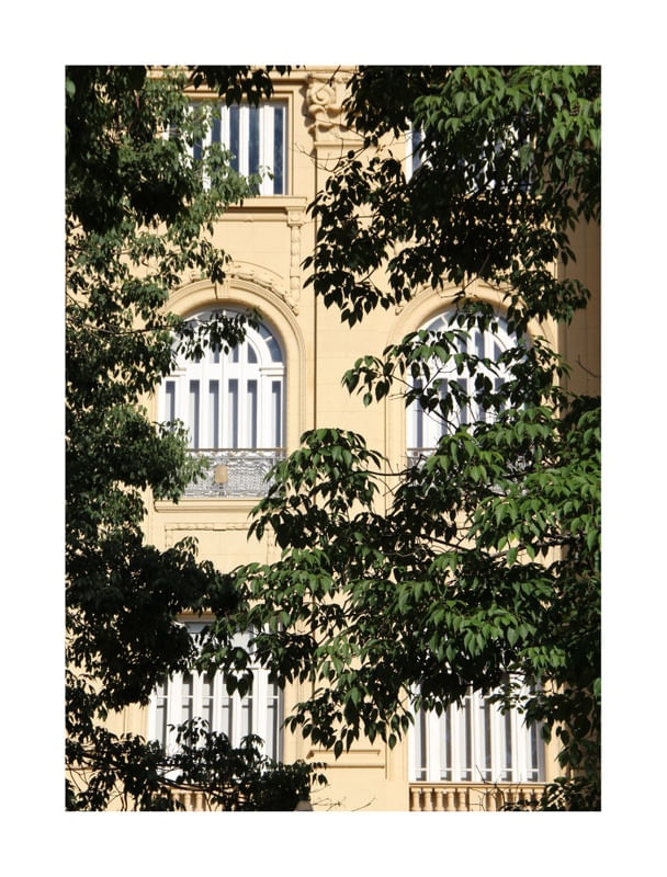 BH - PRAÇA DA LIBERDADE - JANELAS